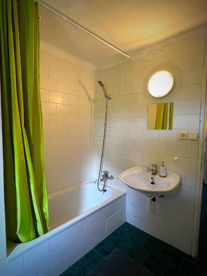 Pod Nachodskym Zamkem Apartment Екстериор снимка